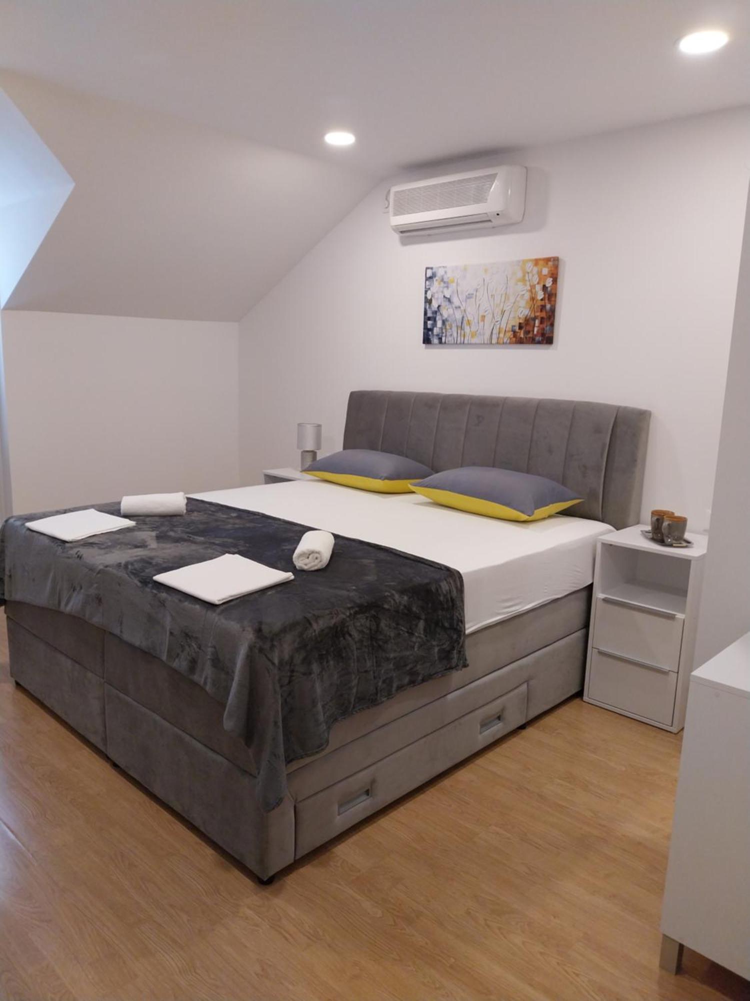 Apartments Rose Loboja 马卡尔斯卡 外观 照片