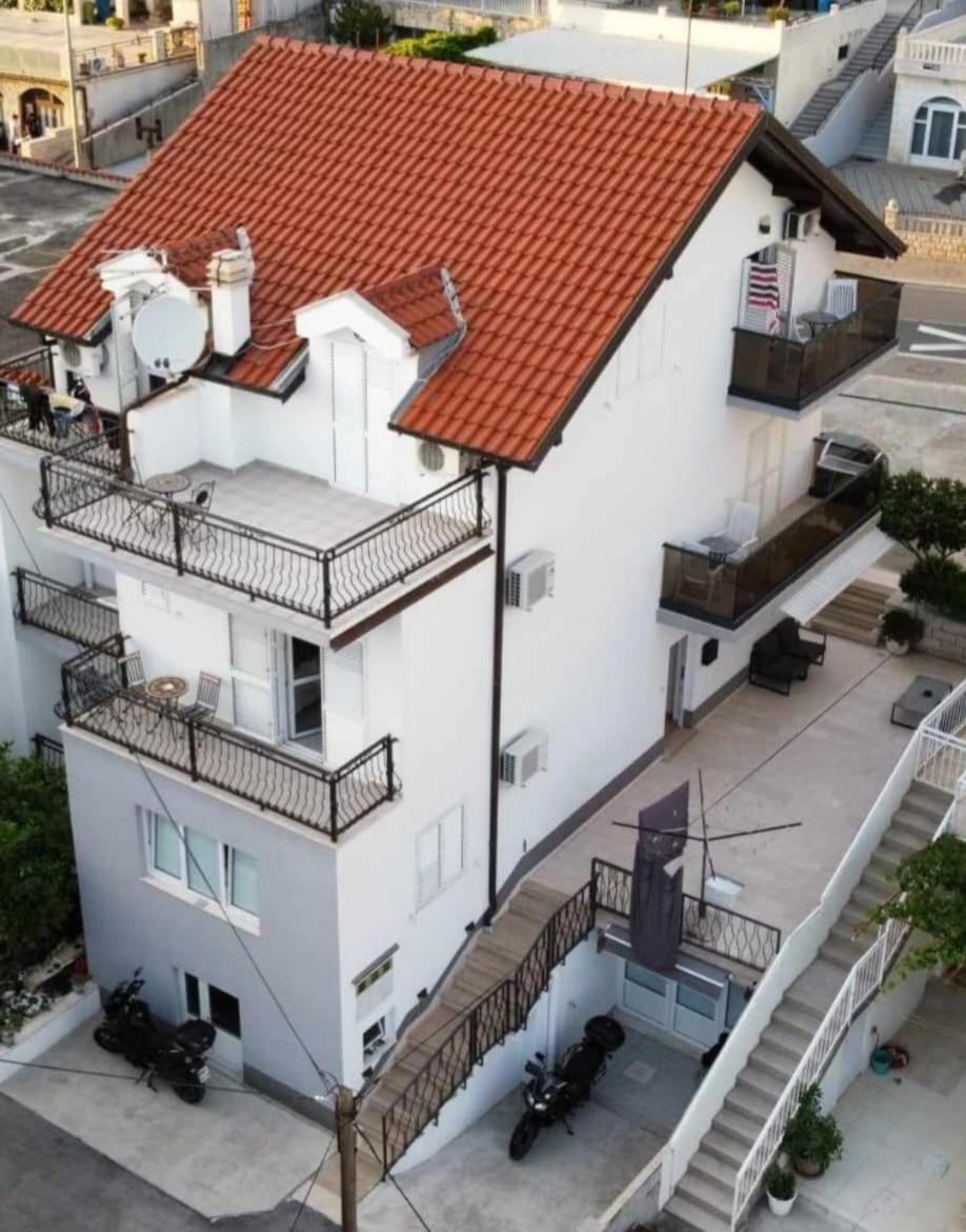 Apartments Rose Loboja 马卡尔斯卡 外观 照片
